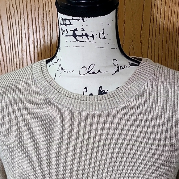 Tommy Hilfiger gold beige metallic thread double collar crewneck sweater - Picture 2 of 3